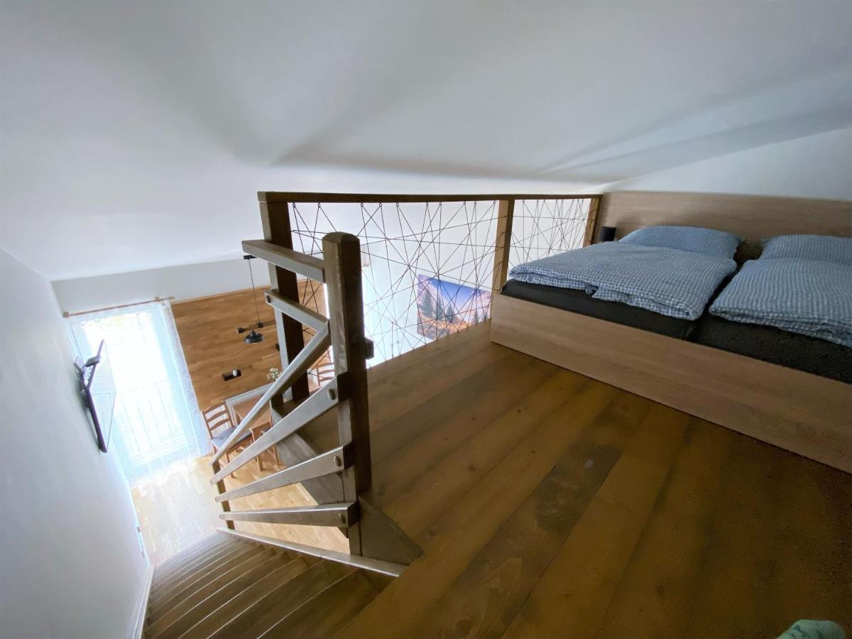 Miky Apartman Klinovec View Loucna pod Klinovcem Luaran gambar